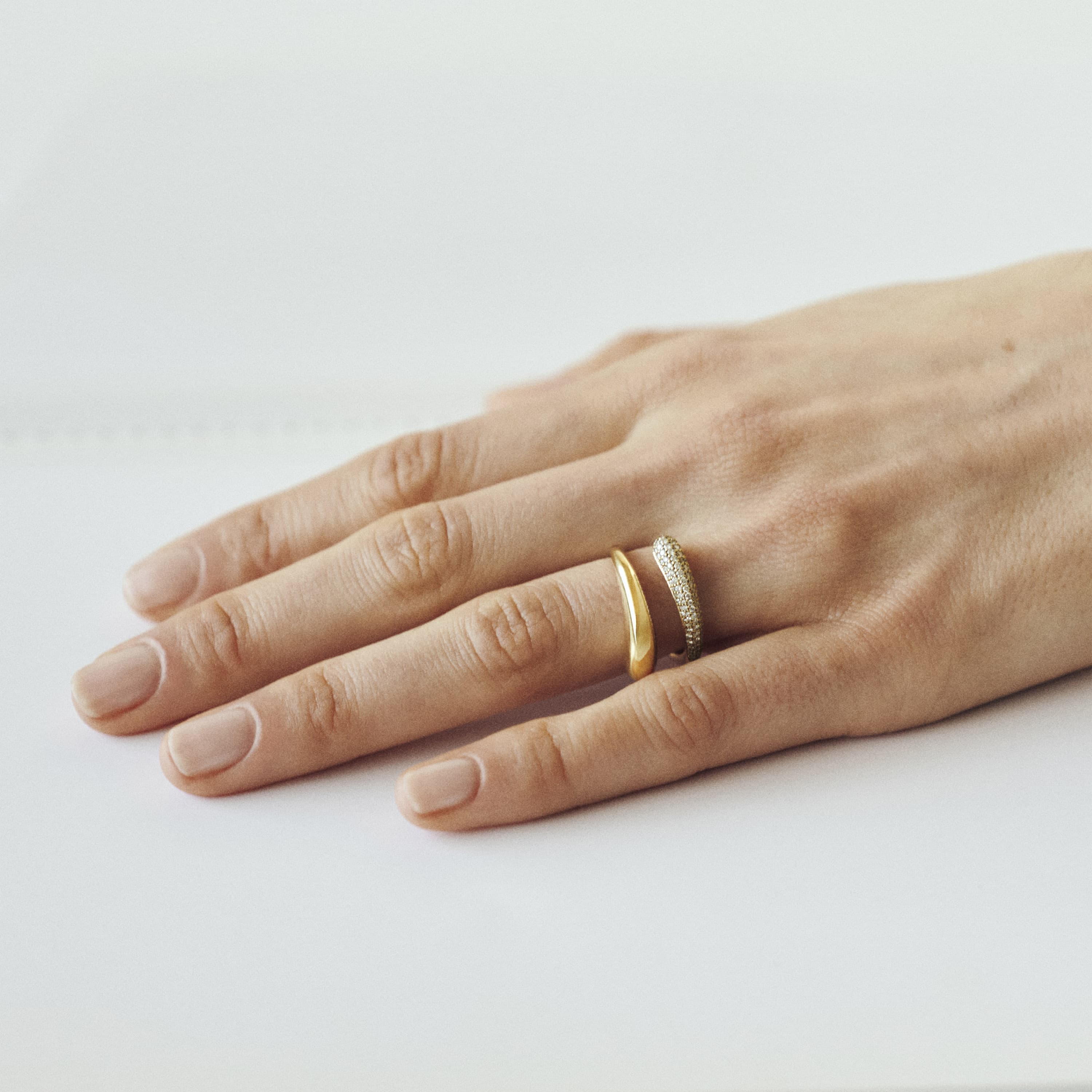 Ring, Mercy Twist pavé 0,37 ct
