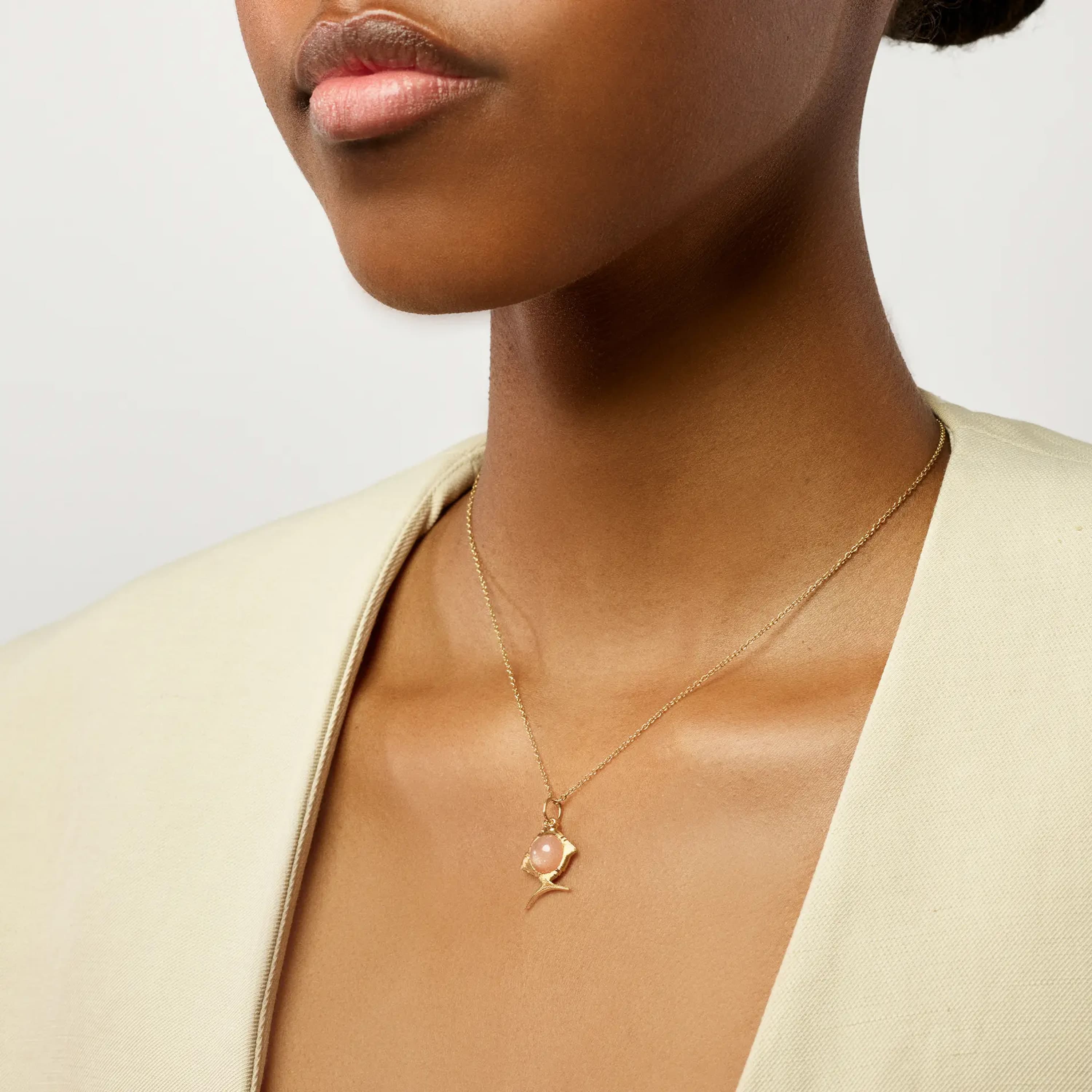 Anheng, Young Fish Pendant