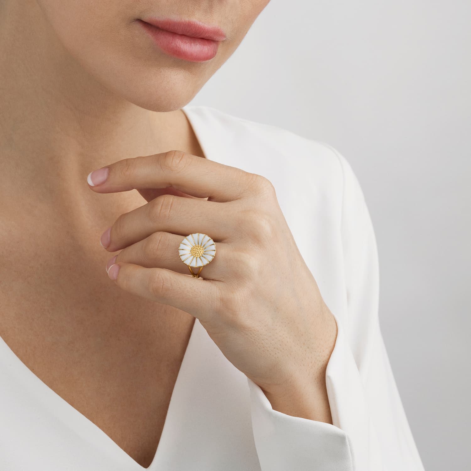 Ring, Daisy stor forgylt sølv