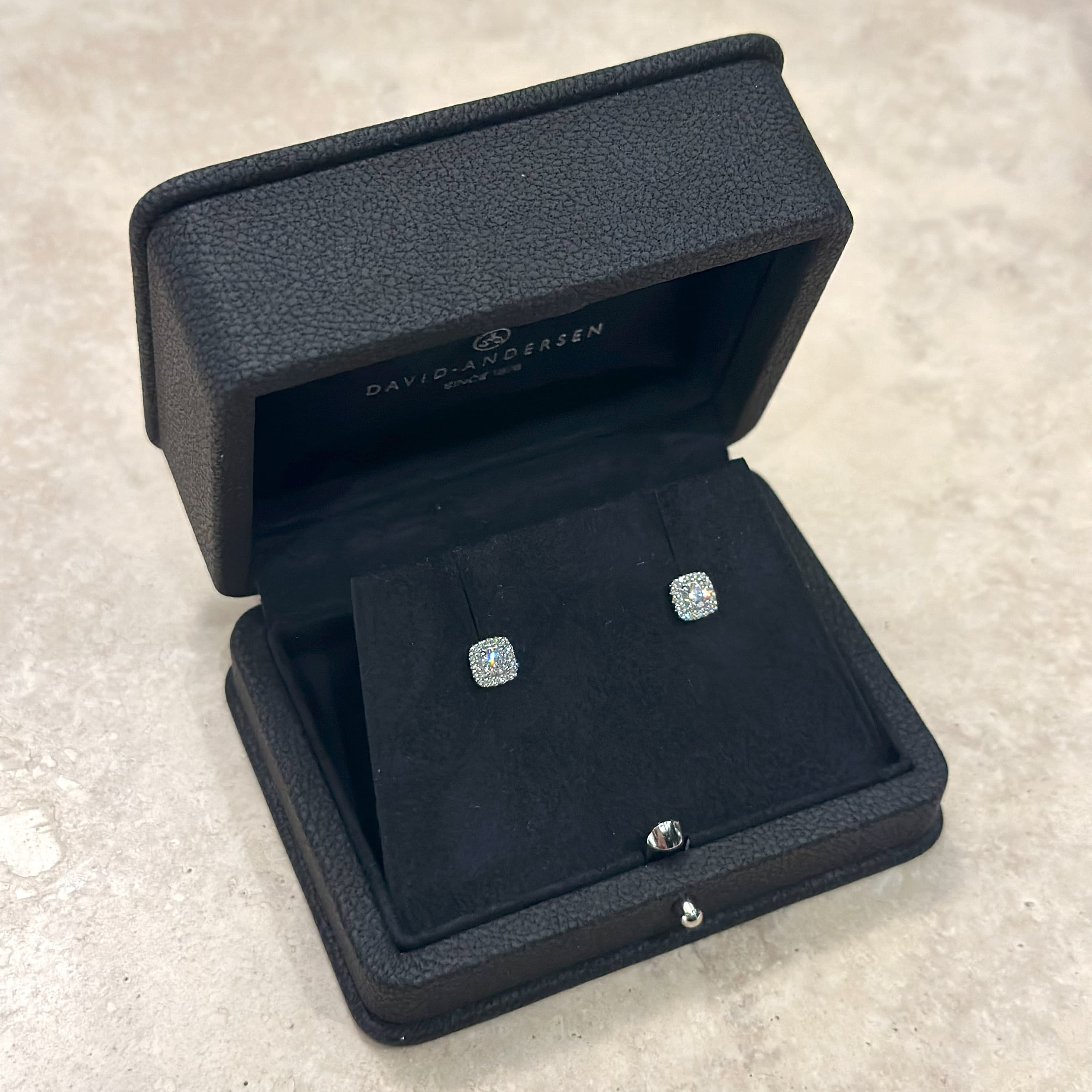 Ørepynt, Rosett kvadrat diamanter 0,36 ct