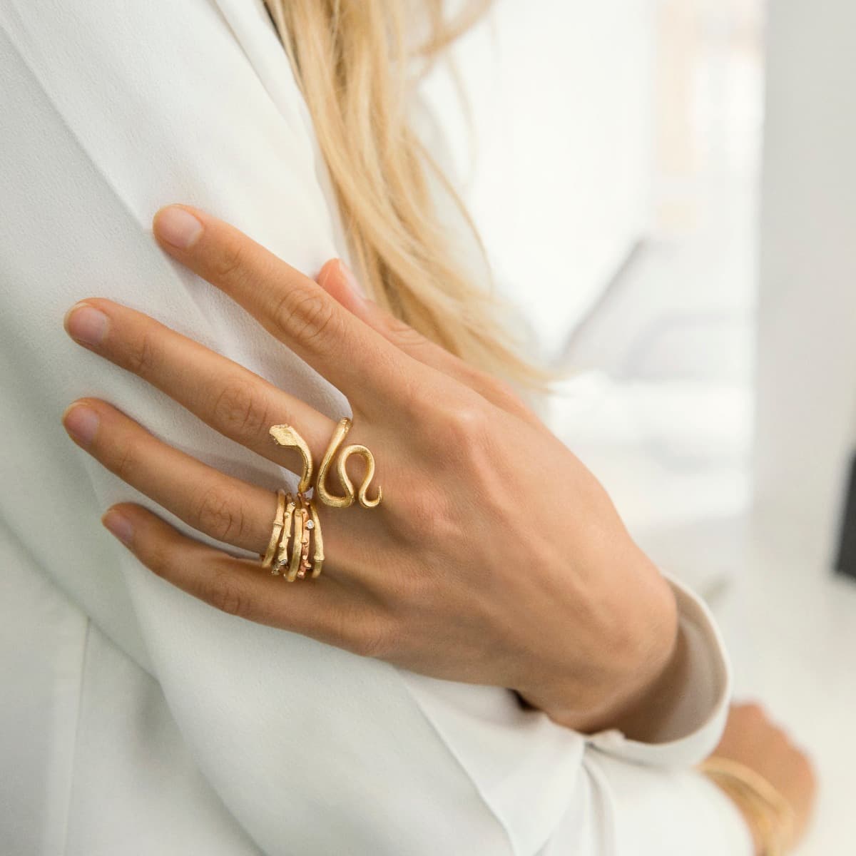 Ring, Snakes medium