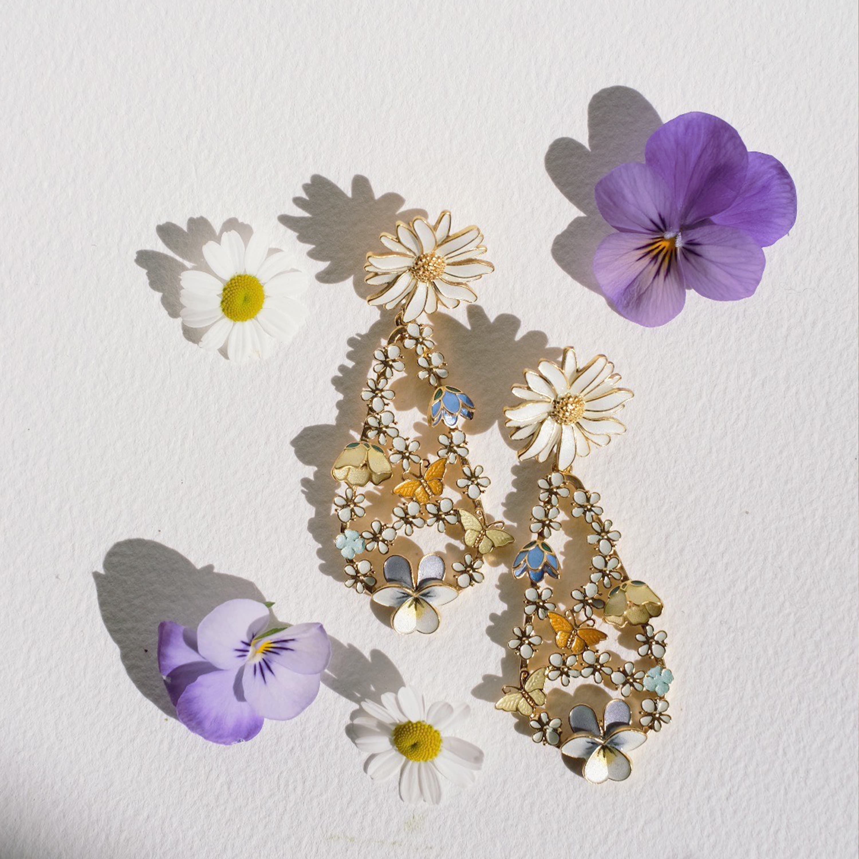 Øredobber, Flora Statement